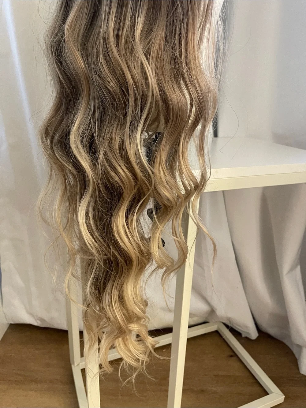 Long Wavy Blonde Balayage Wig - Natural Blonde- 30